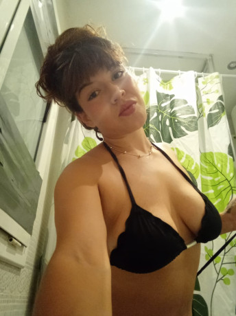 katalina-hermosa-latina-big-0