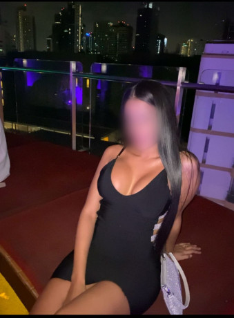 soy-sofia-una-colombiana-disponible-24-horas-big-0