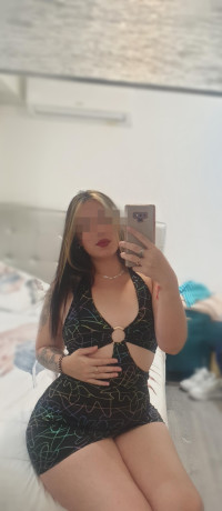encantadora-mujer-latina-en-marbella-big-1