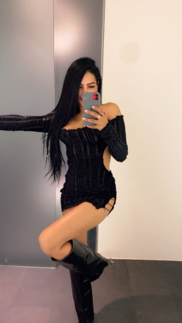 colombiana-top-mamasita-en-marbella-piso-privado-big-1