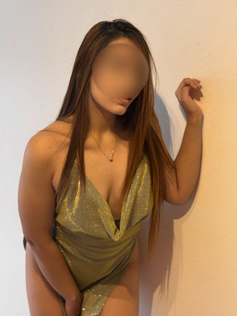 soy-la-sexi-masajista-mas-hermosa-de-barcelona-big-2