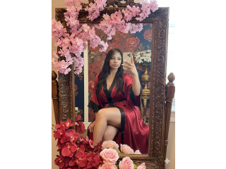 UNA MIRADA, UN SUSPIRO, UNA CHISPA