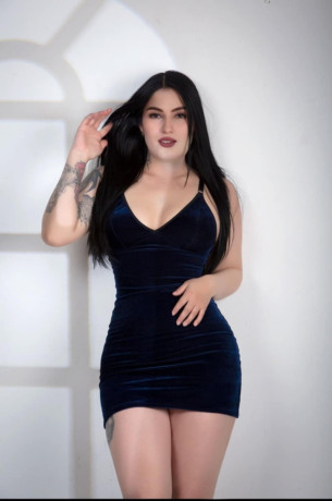 una-tentacion-irresistiblemente-bella-big-0