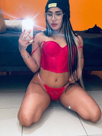 tatiana-tentacion-dominante-big-3