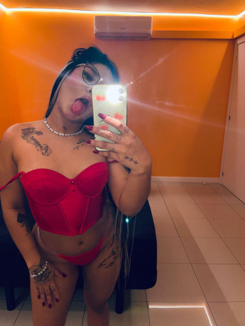 tatiana-tentacion-dominante-big-0