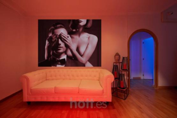 club-de-chicas-tiene-plazas-disponibles-big-0