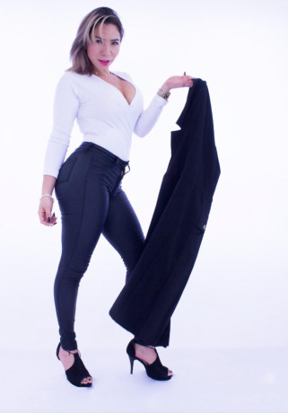 chica-hermosa-y-caliente-big-0